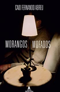 Morangos mofados